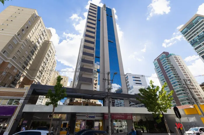 Sala comercial à venda no Água Verde