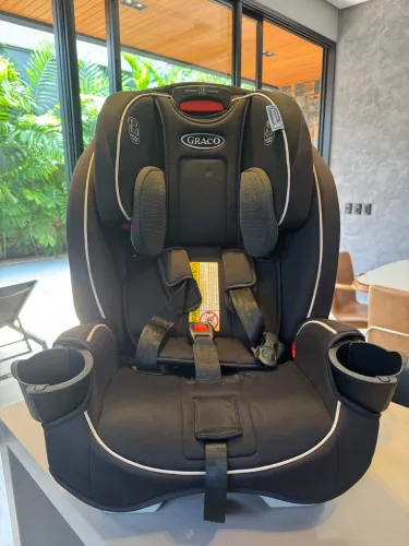 Cadeira Infantil Para Carro Graco Slim Fit 3x1