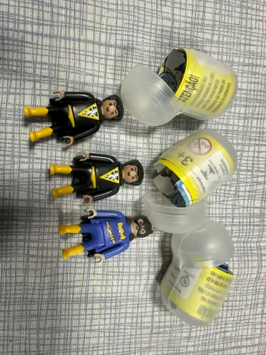 bonequinhos Playmobil kinder