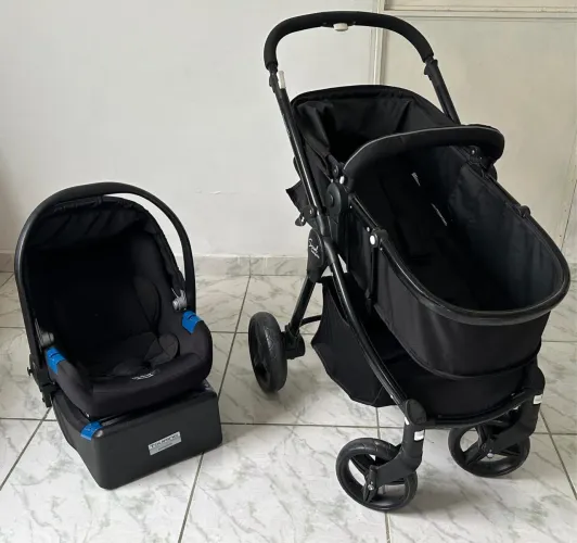 Carrinho de Bebê Soul Burigotto + Bebê Conforto com Base