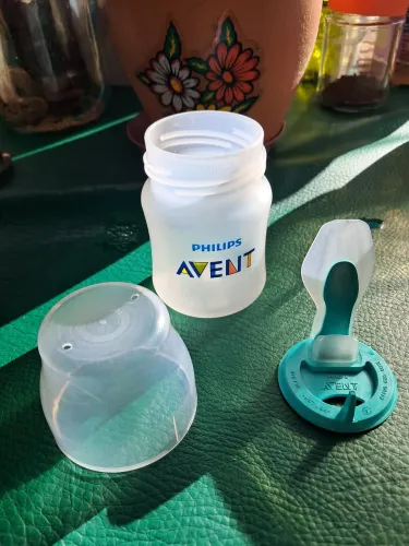 Copo e tampa transparente de mamadeira Philips Avent