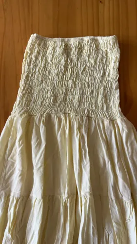 Vestido Amarelo (tomara que caia)