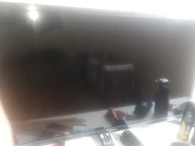 TELEVISÃO 32 POLEGADAS SMART SAMSUNG PERFEITO