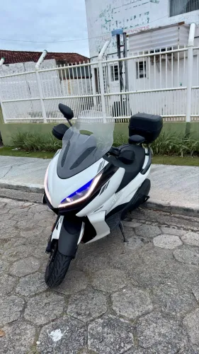Scooter Zontes 350 E - 2025 - Único Dono - 5.900 Km