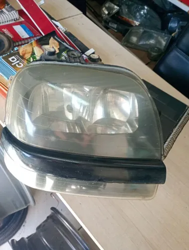 Farol Doblô usado original perfeito lado direito