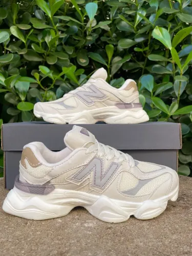 Tênis feminino Casual 9060 off caramelo 
