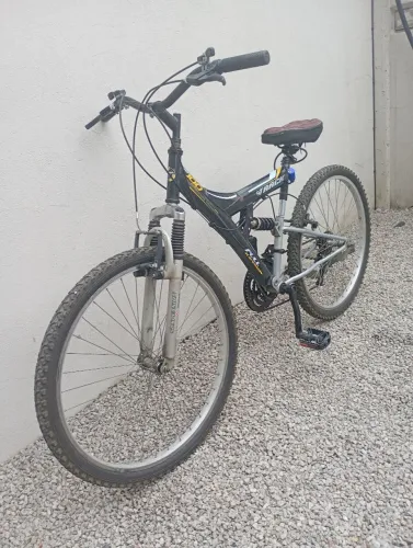 Vende-se Bicicleta 