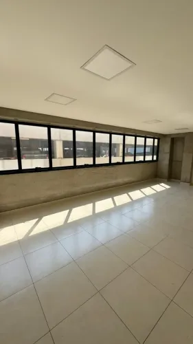 Sala comercial para alugar e à venda no Edifício Center Offices em Americana/SP