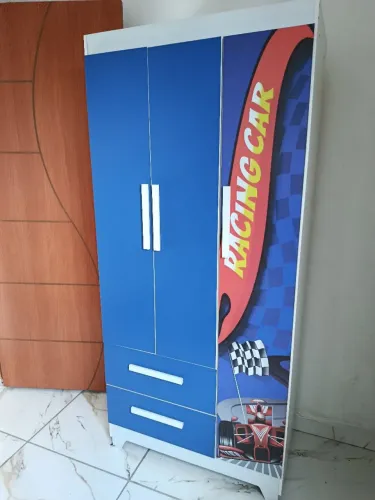 Guarda roupa infantil MDF carros 