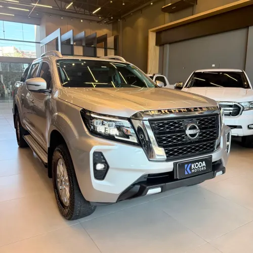 Nissan Frontier XE CD 4X4 2.3 Bi-TB Diesel Aut. 2024