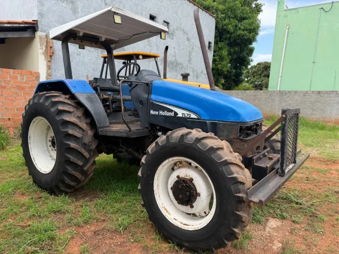 Trator new holland TL 70