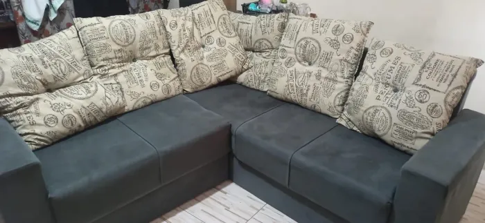 sofa L $450