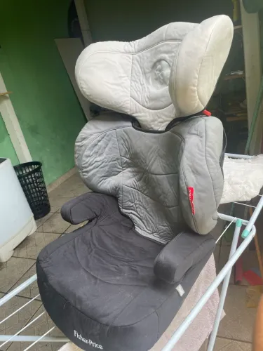 Assento com encosto Fisher Price