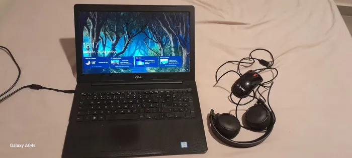 Notebook Dell Inspiron 3583 i5 8ª Geração 8GB RAM  930 GB