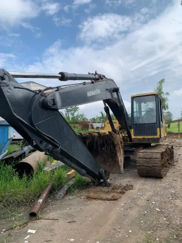 Komatsu pc150se