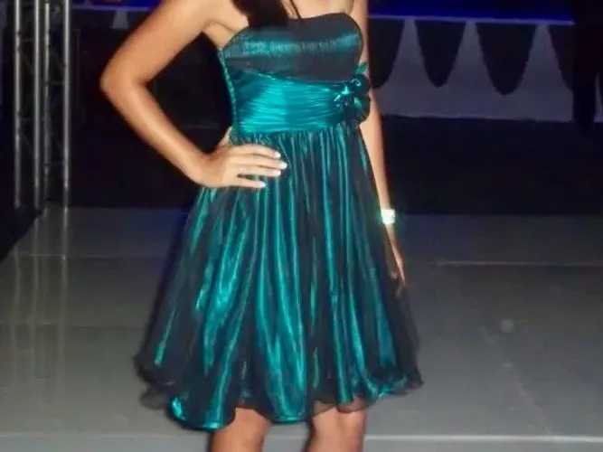 Vestido de festa infanto-juvenil cor verde e preto