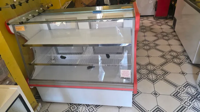Freezer de Balcão Polofrio