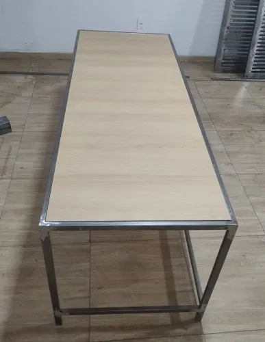 Mesa para escritório