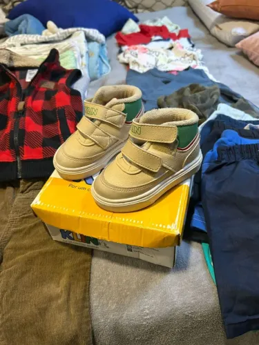 roupas sapatos mochila bebê 