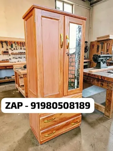 Guarda roupa de solteiro madeira maciça NOVO