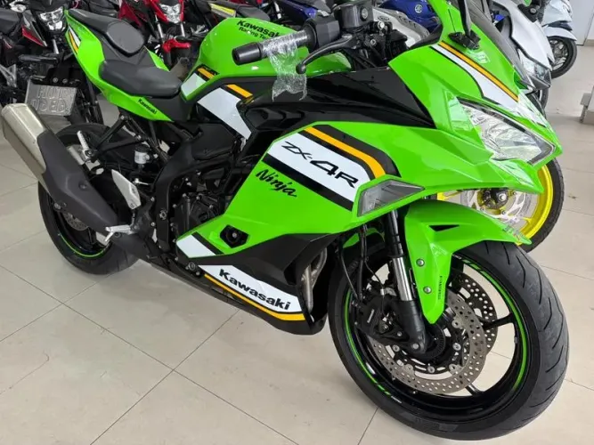 KAWASAKI NINJA ZX-4R 2025