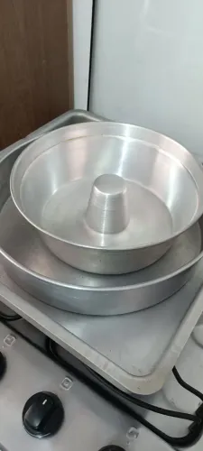 Combo de 4 formas de bolo em excelente estado de Conservação