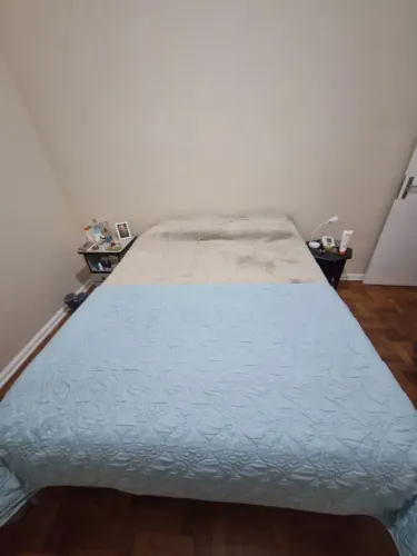 Cama de casal tamanho Queen size