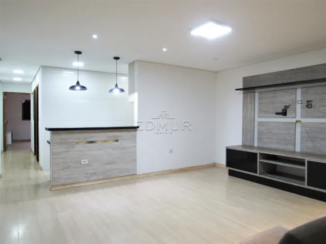 APARTAMENTO no bairro Jardim Utinga com 70m², 3 quartos e 1 vagas