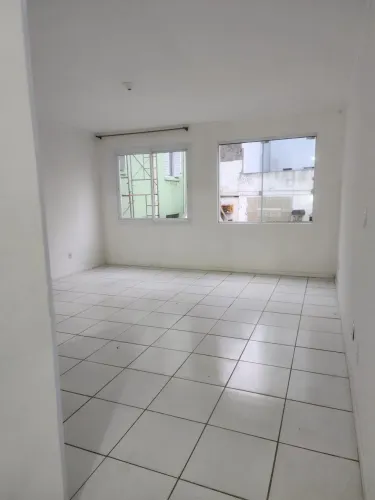 Apartamento no Centro de Porto Alegre 01 dormitório perto da orla