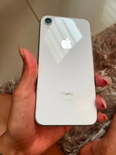 iPhone XR Branco - Única dona - Caixa original