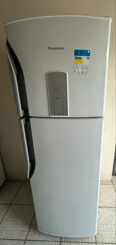 Geladeira Panasonic Frost free