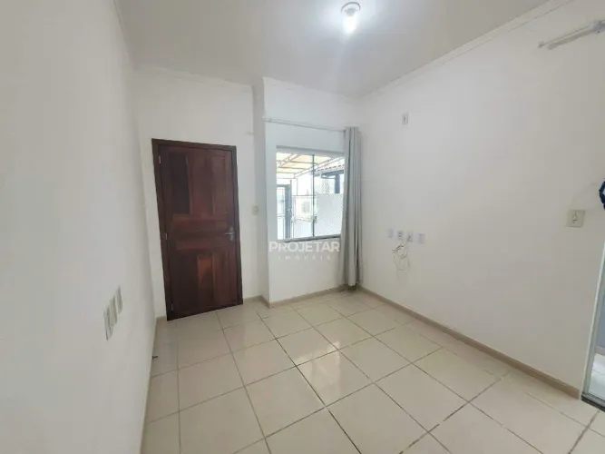 Apartamento para Locação Semi Mobiliado no Bairro Coloninha, Araranguá!