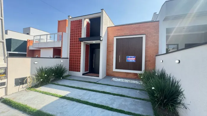 Casa à Venda - Imóvel Moderno com Área Gourmet e Piscina em Tatuí Interior de SP