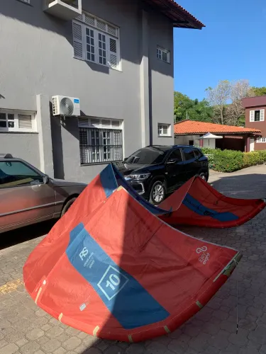Kitesurf 10m + barra + bolsa 2023