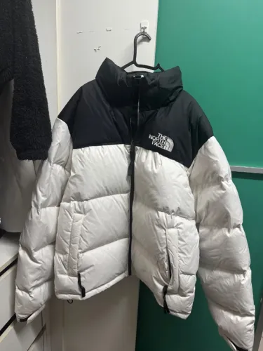 Casaco The North Face 1996 retrô Nuptse TAM. M