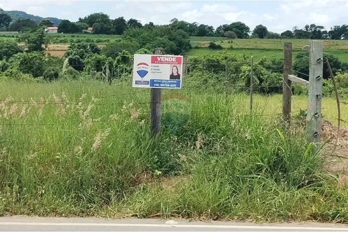 Terreno 3000m² a venda no Interior de São Paulo !!!
