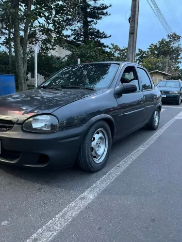 Chevrolet Corsa Sedan Super Milenium 1.0 MPFI 16V 2002