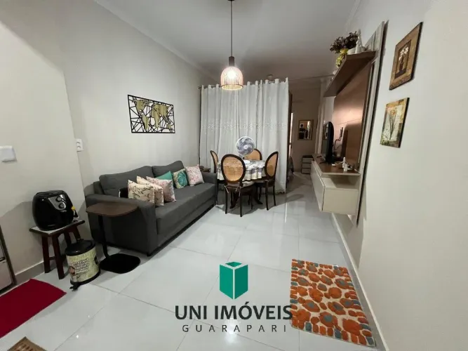 Kitnet à venda no Centro de Guarapari COM GARGEM, elevador e portaria 24hrs - A 180m da Pr