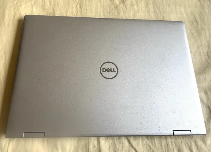 Dell Inspiron 5406 2 em 1 i3 11ª Geração Touchscreen 4GB SSD 128GB