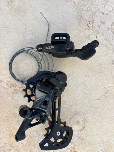 Câmbio e trocador SLX 12v
