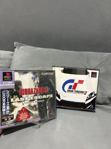 Resident evil 3 é Granturismo 2 ps1 Original