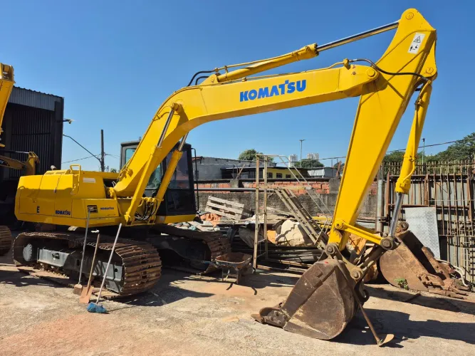 Escavadeira Hidráulica Komatsu PC150
