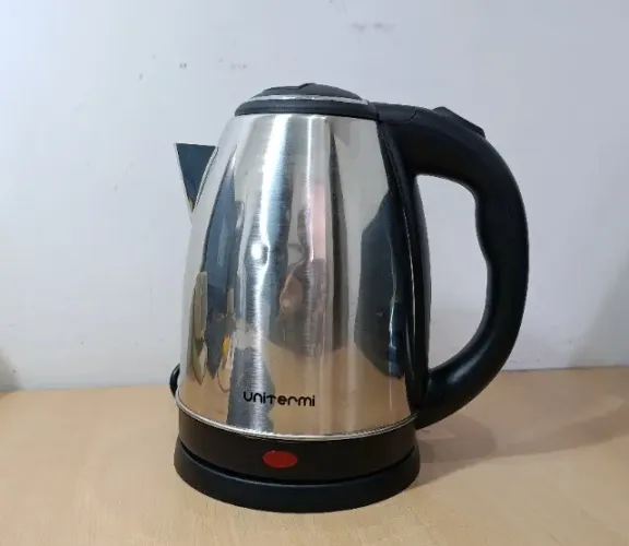 CHALEIRA ELÉTRICA INOX 1,8L - 110V - UNITERMI - AMASSADA