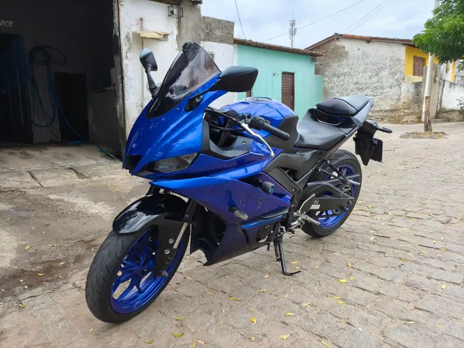 Yamaha R3 2021
