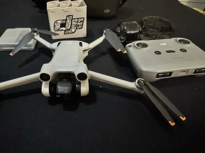 Drone DJI MAVIC MINI 3 PRO com bateria Plus Hub e filtros ND