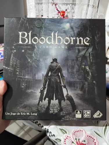Bloodborne Card Game - Jogo de Tabuleiro - Galápagos Jogos - 3 a 5 jogadores - Usado