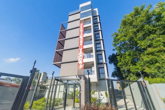 Apartamento para venda possui 84 metros quadrados com 3 quartos em Seminário - Curitiba -