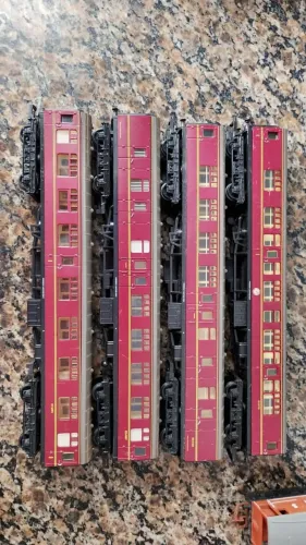 4 vagões hornby