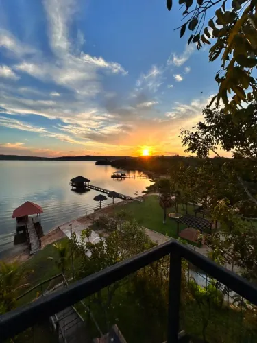 Chácara beira lago - Vista privilegiada!  
