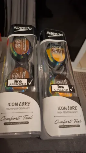 Vendo óculos de natação icon core ,novo lacrado,unidade 180 reais